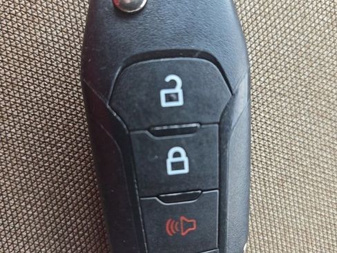 Used 2023 Ford F150 XLT AWD/4WD image 42