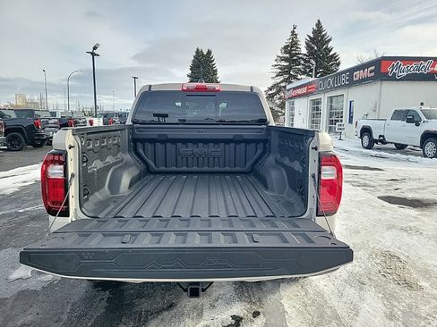 New 2026 GMC Canyon Elevation w/ Convenience Package AWD/4WD image 5