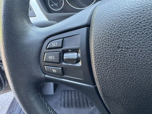 Used 2013 BMW 328i xDrive Sedan AWD/4WD image 23