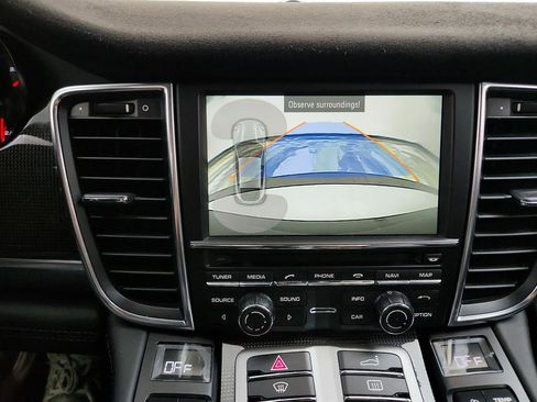 Used 2014 Porsche Panamera Turbo image 21