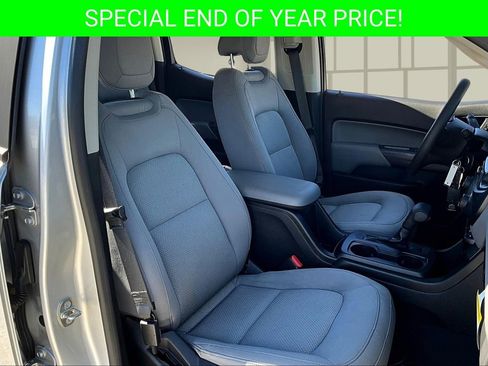 Used 2019 Chevrolet Colorado W/T w/ Custom Special Edition image 27