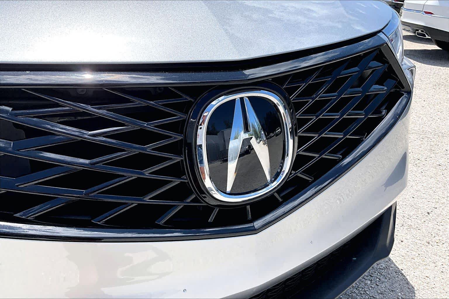 Used 2026 Acura RDX SH-AWD image 15