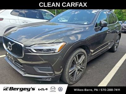 Used 2018 Volvo XC60 T5 Momentum w/ Advanced Package