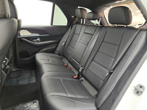 Used 2022 Mercedes-Benz GLE 350 w/ AMG Line Exterior image 16