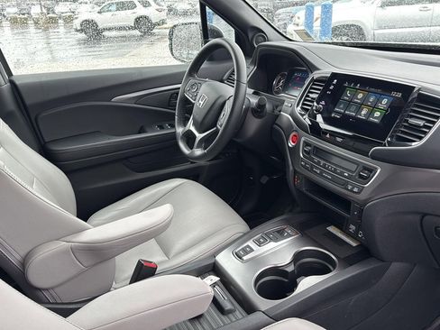 Certified 2023 Honda Passport EX-L image 37