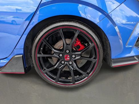 Used 2019 Honda Civic Type R image 10