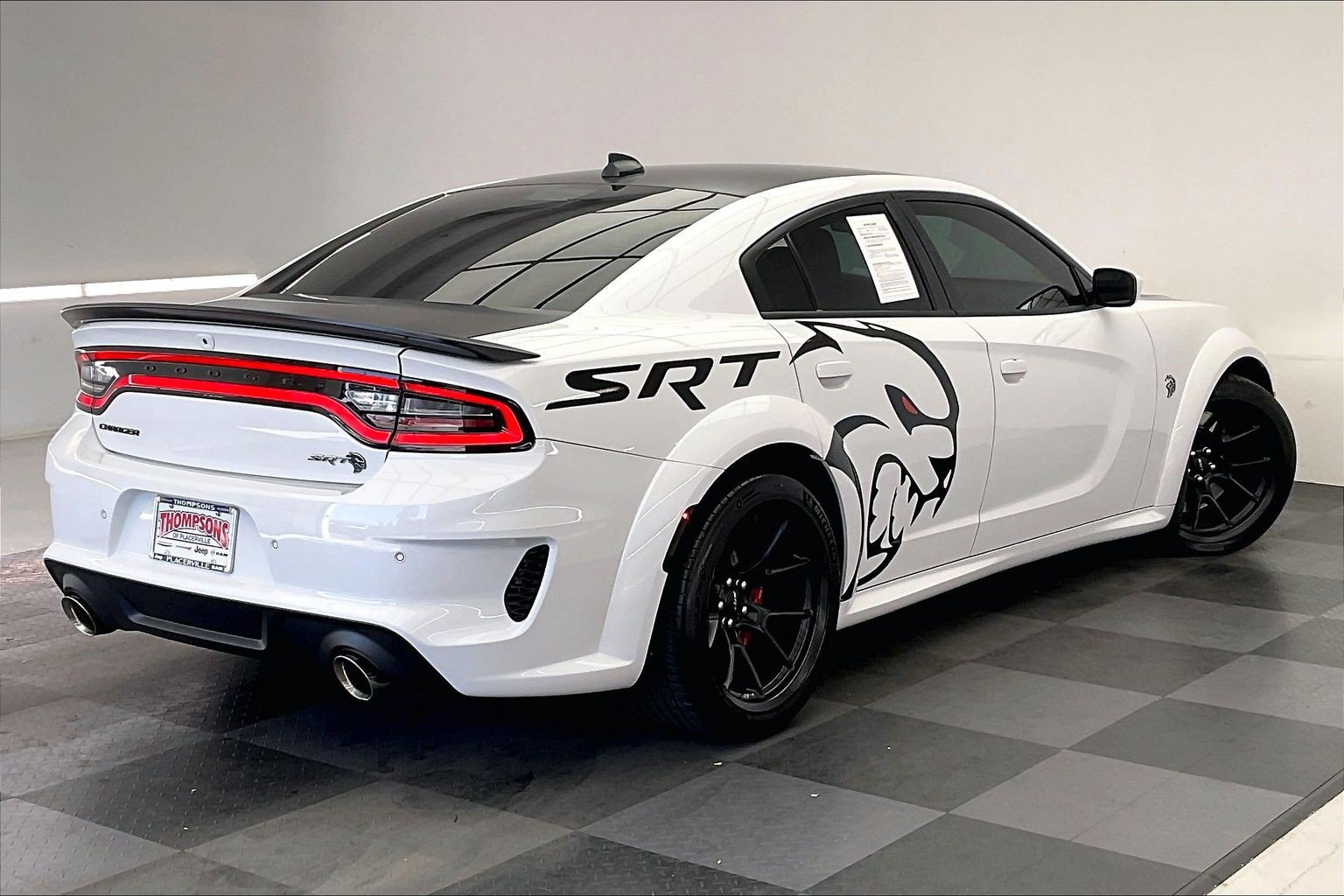 Used 2021 Dodge Charger SRT Hellcat RWD image 13