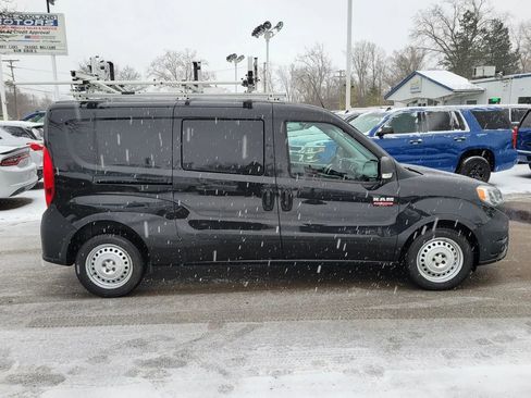 Used 2019 RAM ProMaster City Tradesman image 3