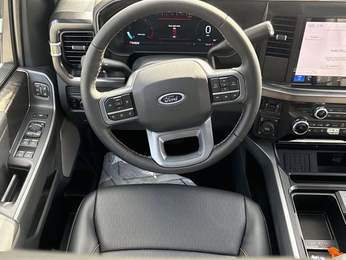 New 2026 Ford F350 Lariat w/ Black Appearance Package image 20