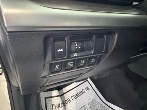 Used 2019 Subaru Legacy 2.5i Limited image 23