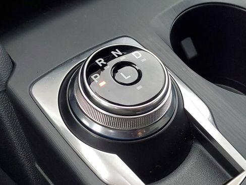 Used 2021 Ford Escape SE w/ Convenience Package image 33