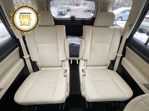Used 2023 Lexus GX 460 Premium image 14