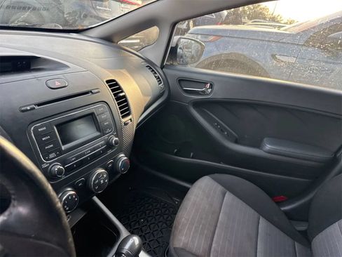 Used 2015 Kia Forte EX FWD image 6