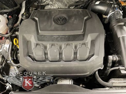 Used 2024 Volkswagen Tiguan Wolfsburg Edition image 23