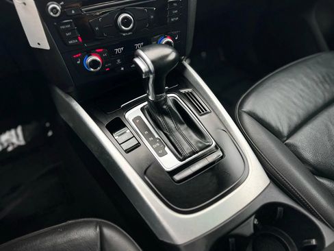 Used 2017 Audi Q5 2.0T Premium image 27