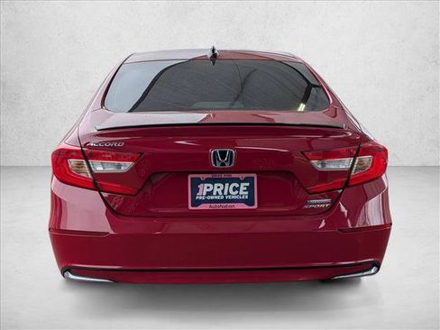 Used 2022 Honda Accord Sport image 6