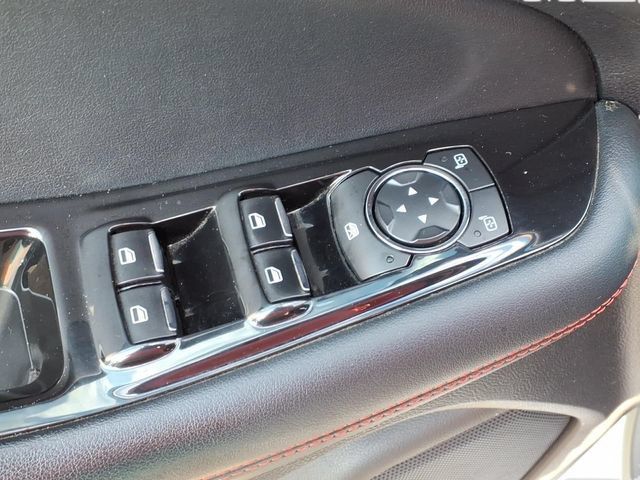 Used 2020 Ford Edge ST-Line FWD image 9