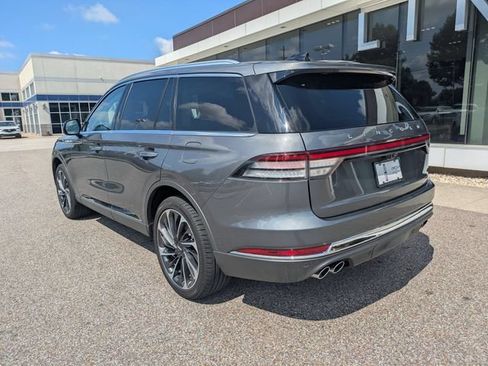 Used 2025 Lincoln Aviator Reserve w/ Equipment Group 201A AWD/4WD image 4