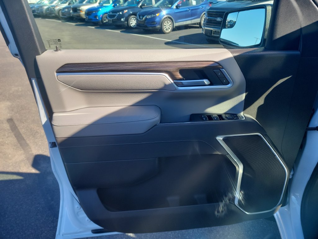 New 2026 Chevrolet Silverado 1500 RST w/ RST Select Package AWD/4WD image 14