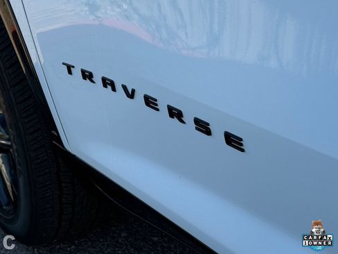 Used 2026 Chevrolet Traverse RS AWD/4WD image 18