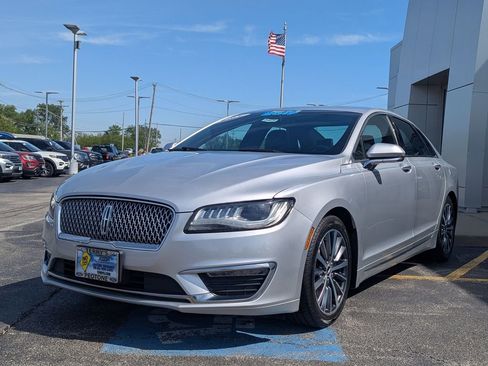 Used 2017 Lincoln MKZ Select w/ Select Plus Package AWD/4WD image 7