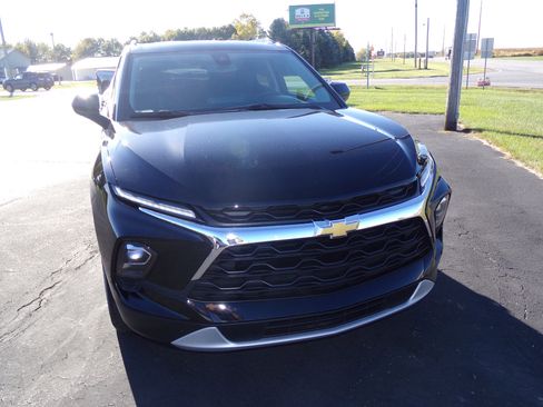Used 2024 Chevrolet Blazer LT w/ Convenience Package image 8
