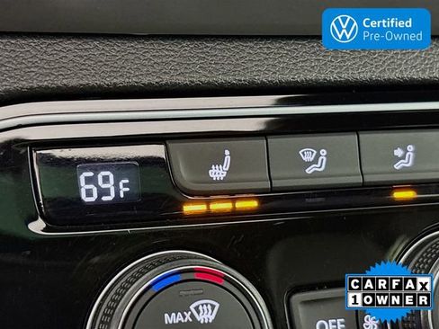 Certified 2023 Volkswagen Atlas Cross Sport SE w/ Panoramic Sunroof Package image 20