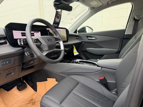 New 2026 Audi Q3 quattro 2.0T image 3