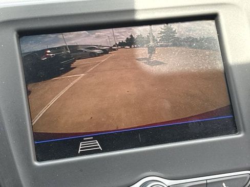 Used 2020 Chevrolet Equinox LT FWD image 17
