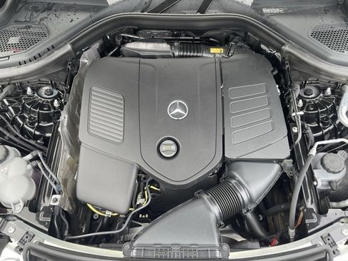 New 2025 Mercedes-Benz GLC 300 image 27