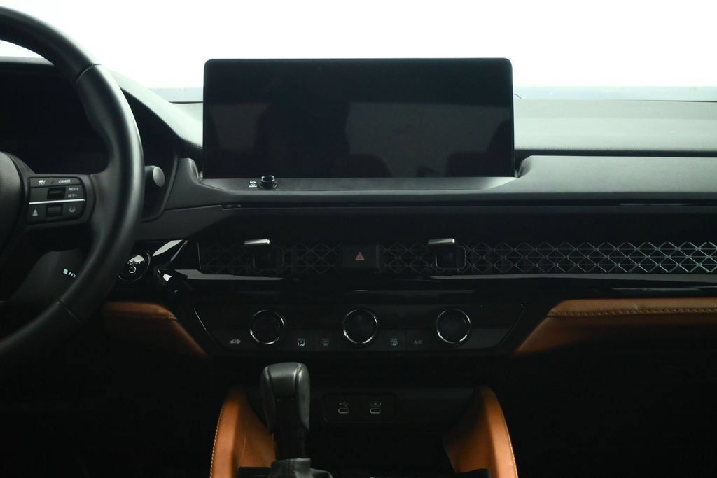 Used 2024 Honda Accord Sport image 38