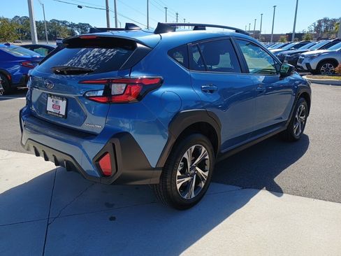 Certified 2024 Subaru Crosstrek 2.0i Premium w/ Crosstrek Mirror Package image 5
