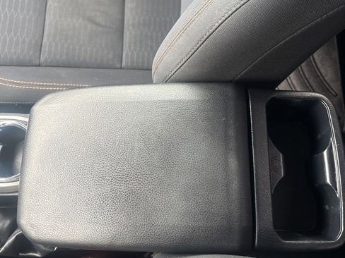 Used 2018 Toyota Tacoma SR5 image 17