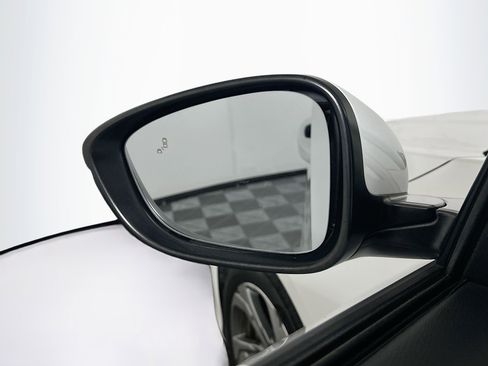 Used 2018 Honda Accord EX-L image 16
