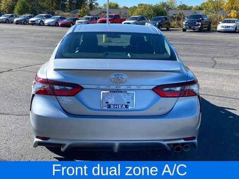 Used 2022 Toyota Camry SE image 4
