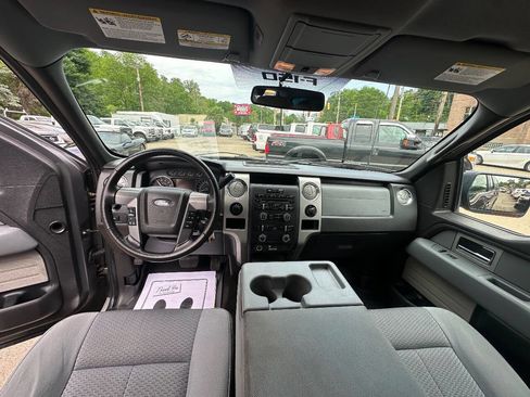 Used 2011 Ford F150 XLT w/ XLT Chrome Pkg AWD/4WD image 8