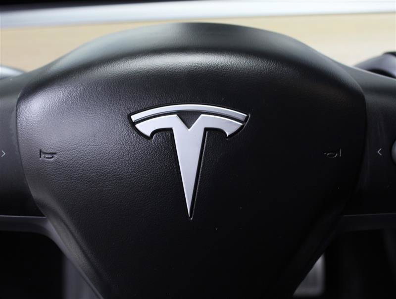 Used 2018 Tesla Model 3 Long Range AWD/4WD image 12