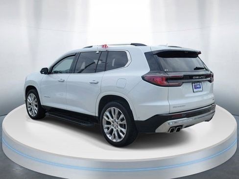 Used 2024 GMC Acadia Denali w/ Super Cruise Package FWD image 3