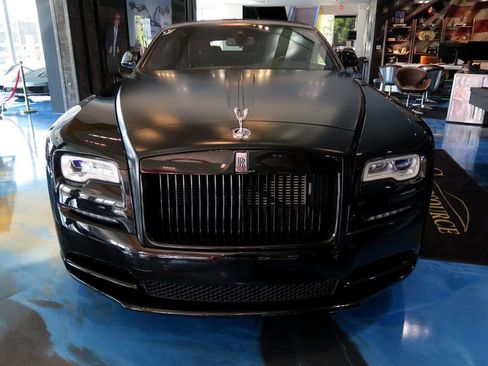 Used 2016 Rolls-Royce Dawn image 39