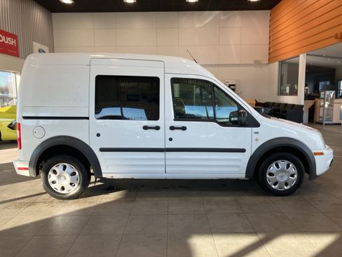 Used 2013 Ford Transit Connect XLT image 4