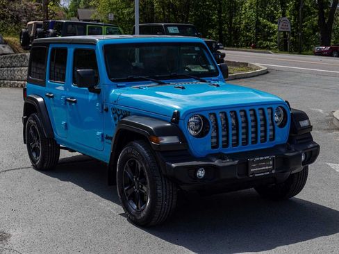 Used 2021 Jeep Wrangler Unlimited Sport AWD/4WD image 3