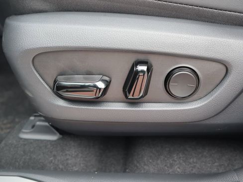 New 2026 Lexus NX 350h FWD image 27