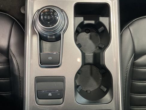 Used 2024 Ford Edge SEL image 15