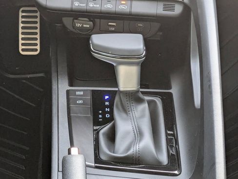 Used 2026 Hyundai Elantra Sport image 19