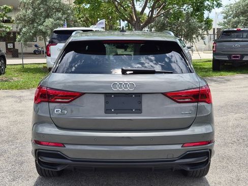 Used 2022 Audi Q3 2.0T Premium Plus w/ Premium Plus Package AWD/4WD image 6