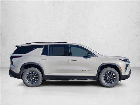 New 2026 Chevrolet Traverse Z71 image 5