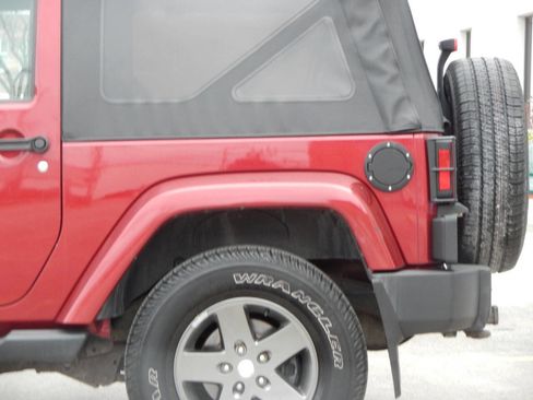 Used 2012 Jeep Wrangler Sport image 12