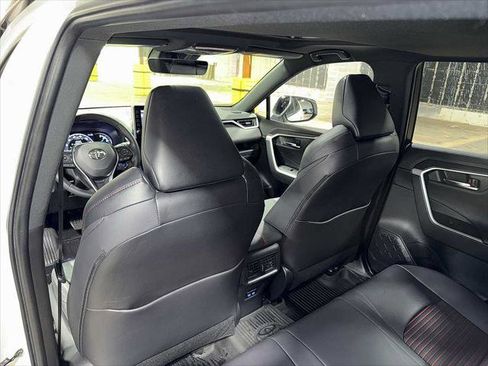 Certified 2022 Toyota RAV4 XSE image 28