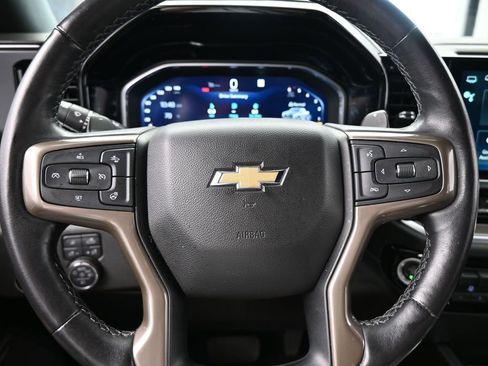 Used 2022 Chevrolet Silverado 1500 High Country image 36