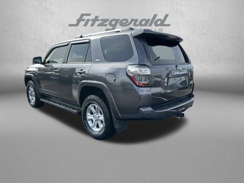 Used 2020 Toyota 4Runner SR5 image 5